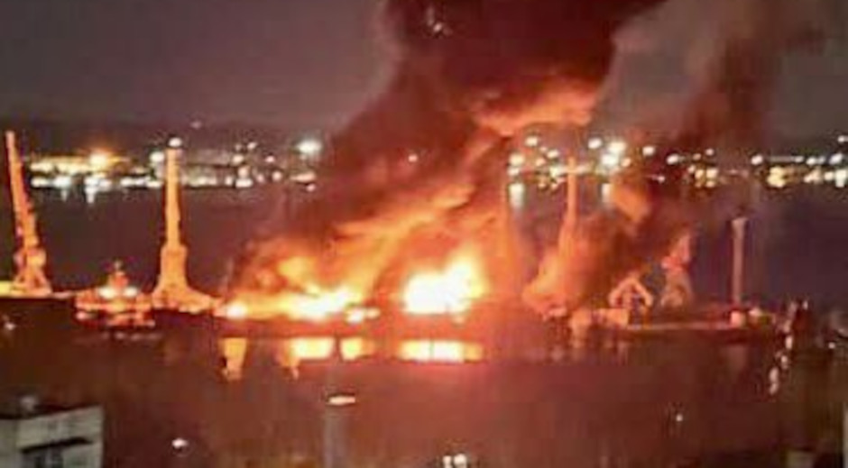 Novocherkassk on fire in Feodosia, December 26 2023