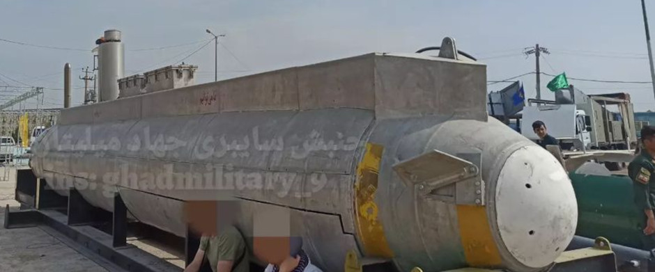 Iranian Islamic Revolutionary Guards (IRGC) XLUUV submarine drone - Covert Shores