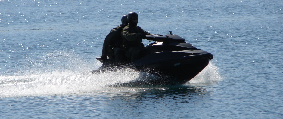 Special Forces jetski