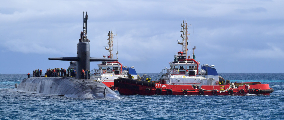 http://www.hisutton.com/images/US-Navy-Ohio-Class-Submarine-USS-Georgia-Diego-Garcia.jpg